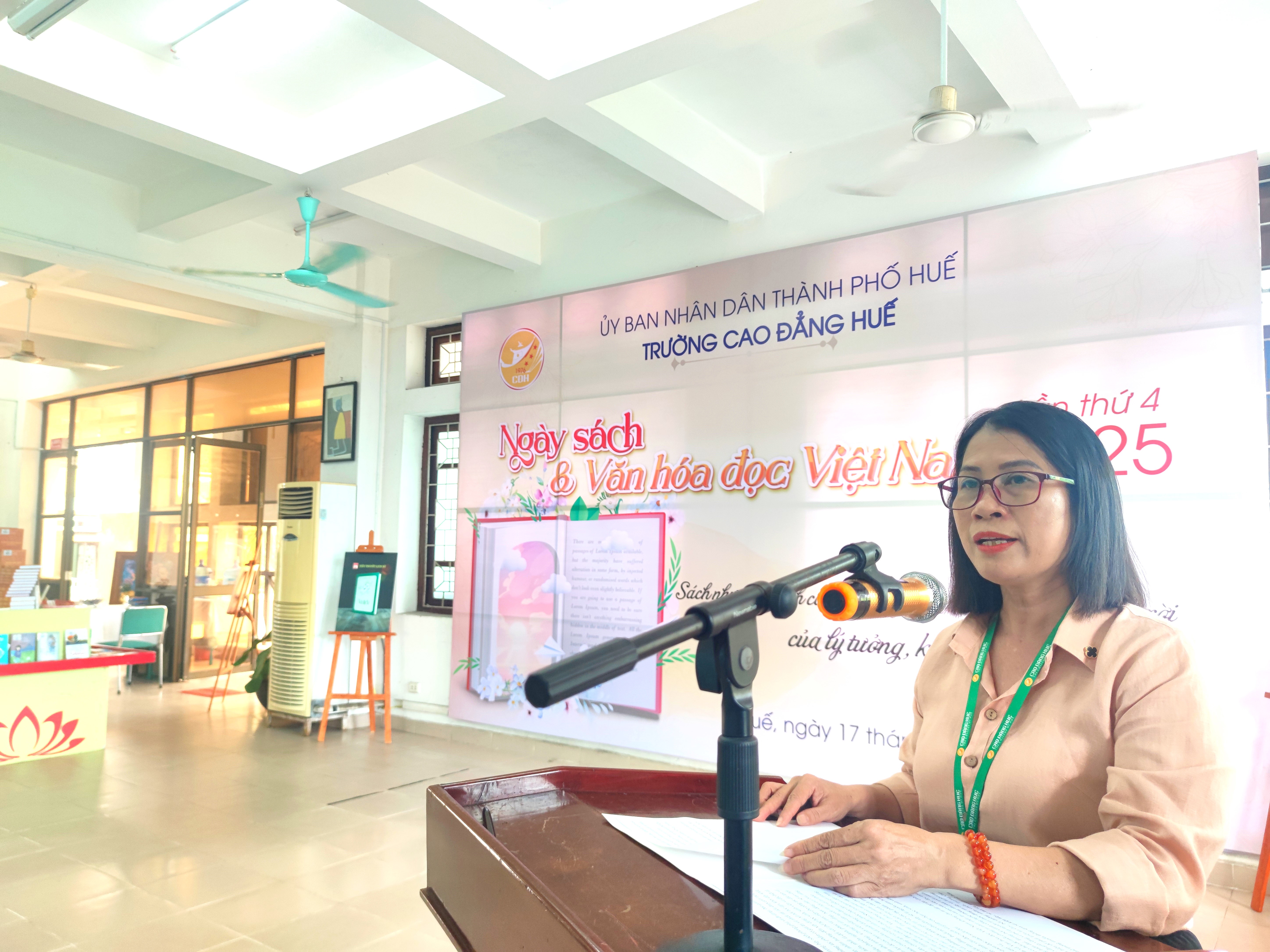 Trường Cao đẳng Huế, Ngày Sách và Văn hóa đọc Việt Nam 2025, Ngày Sách tại Trường Cao đẳng Huế, Sự kiện văn hóa đọc Huế, Khoa Công nghệ Thông tin Trường Cao đẳng Huế, Sinh viên Cao đẳng Huế tham gia Ngày Sách, Hoạt động thường niên tại Trường Cao đẳn